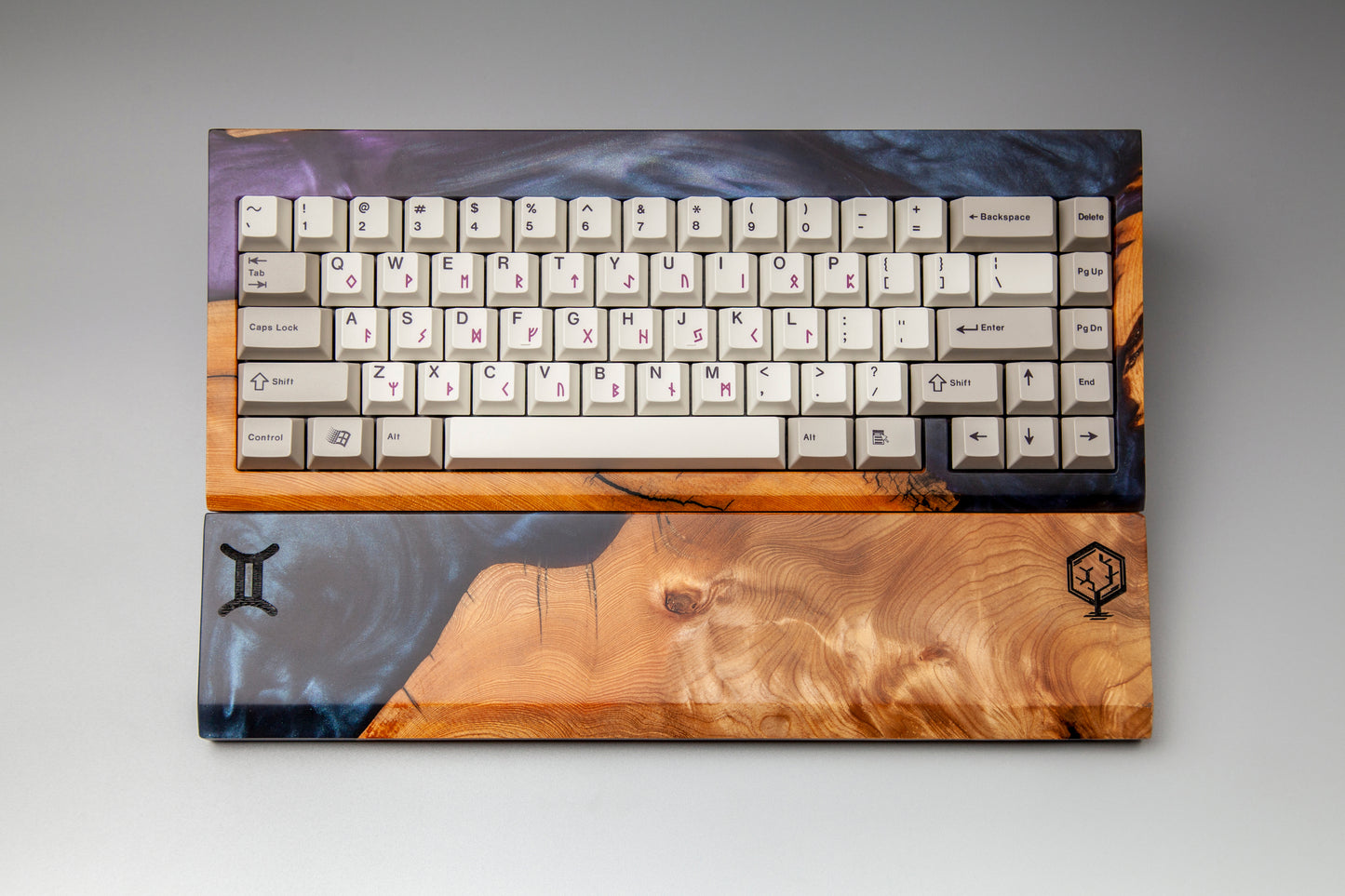 gwŷdd65 Epoxy Resin Edition Keyboard Kit